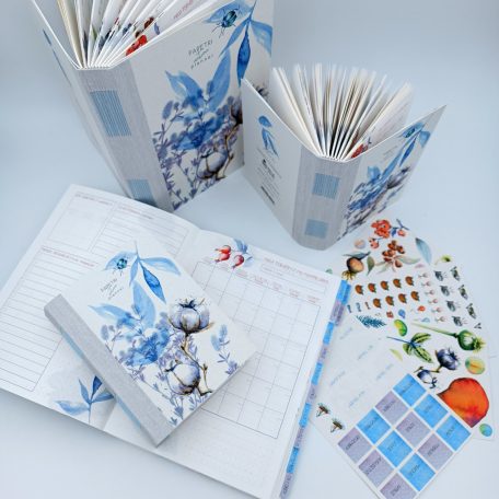 Papetri tervező - Papetri planner- dátumozatlan határidőnapló - kék gyapot - puha borítóval - belül színes lapokkal - A5 méret